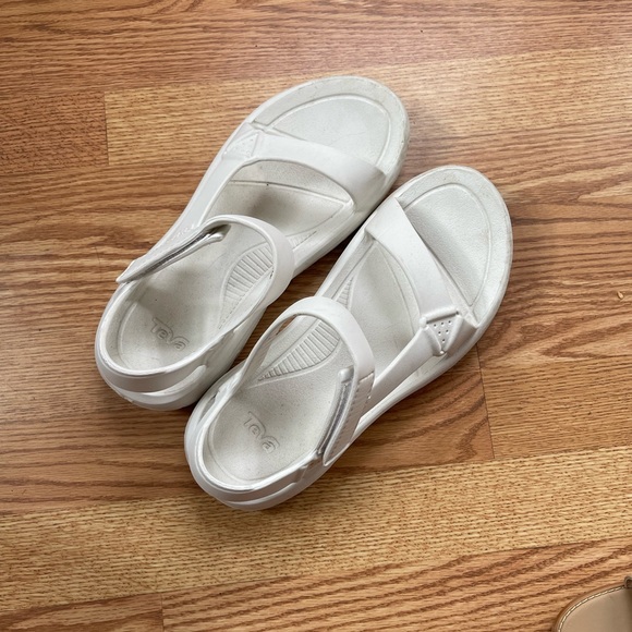 Teva Shoes - Teva sandals